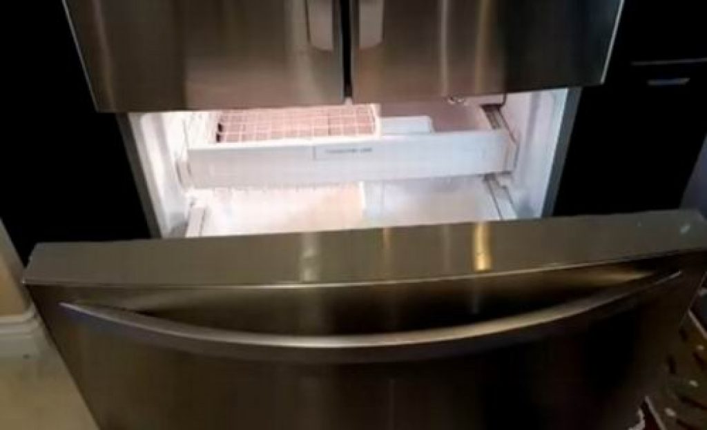 Does Glass Break in the Freezer? Storage Box Reviews
